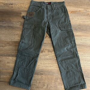 Men’s Wrangler Riggs workwear cargo pant